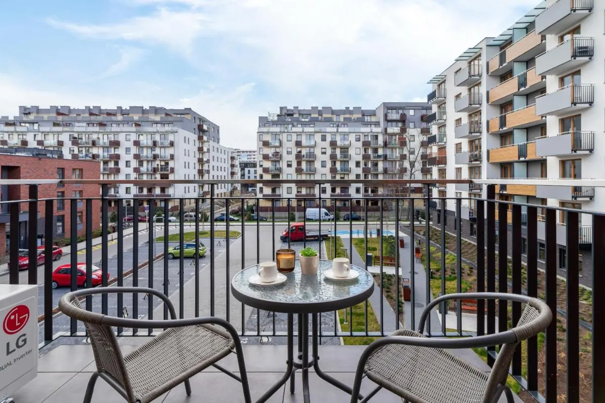 Image 2 of Lux Apartment Grzegórzecka Estate Cracow by Renters Prestige