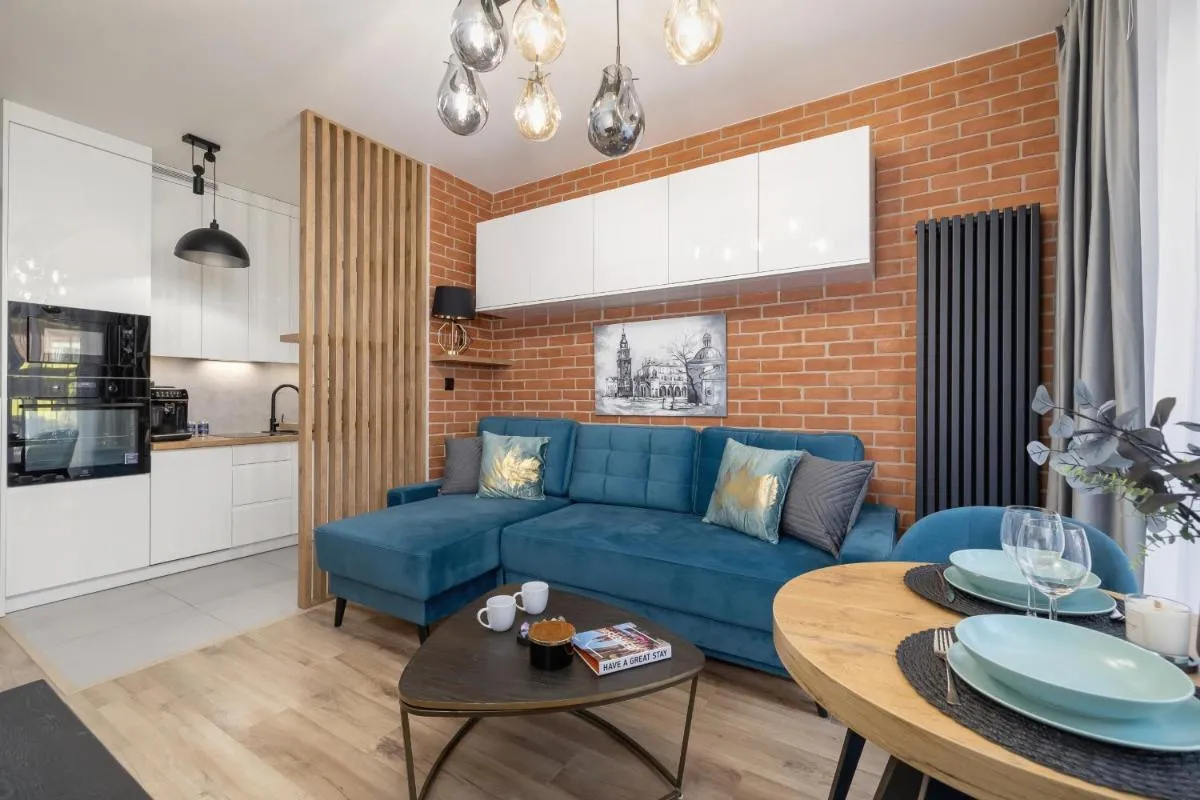 Image 4 of Lux Kraków Apartment with Parking & AC just 1,5 km from Main Square by Renters Prestige