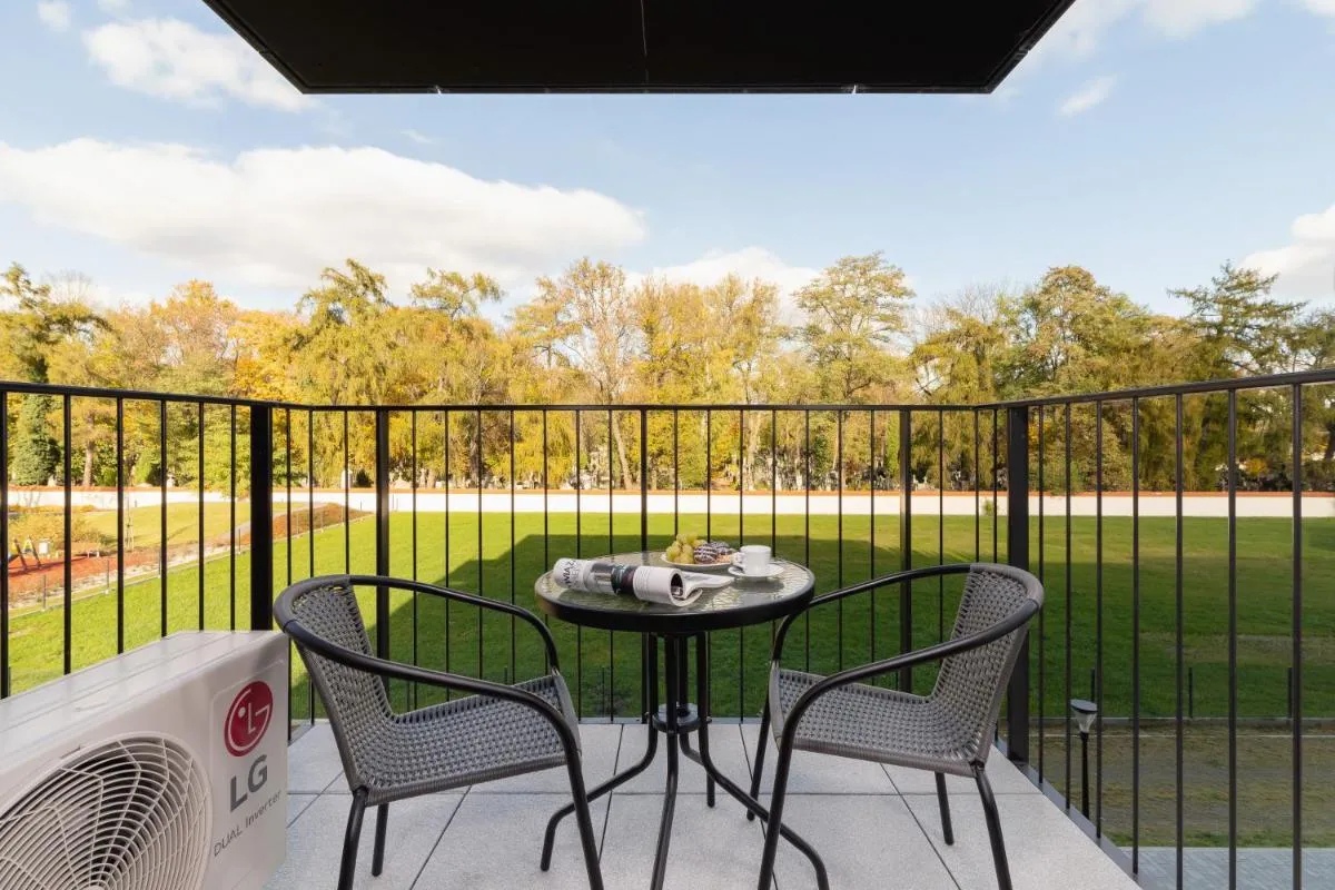 Image 4 of Luxurious Apartment Rakowicka Kraków by Renters Prestige
