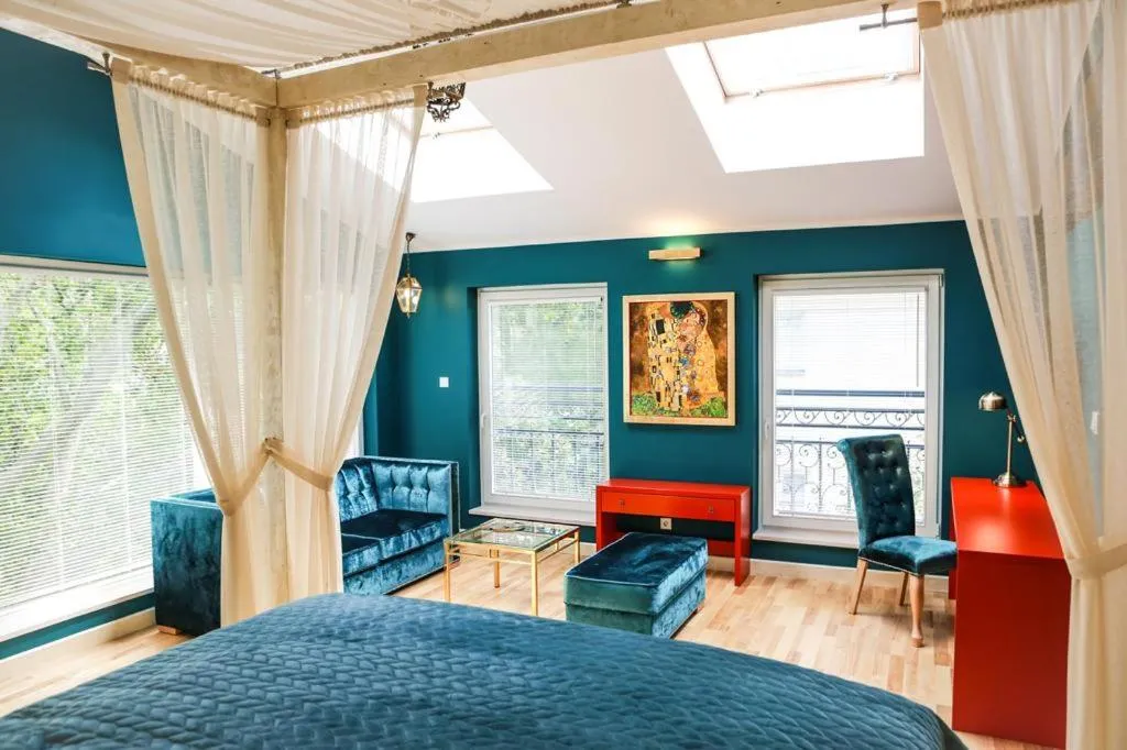 Image 6 of Main Square Platan Loft Collection