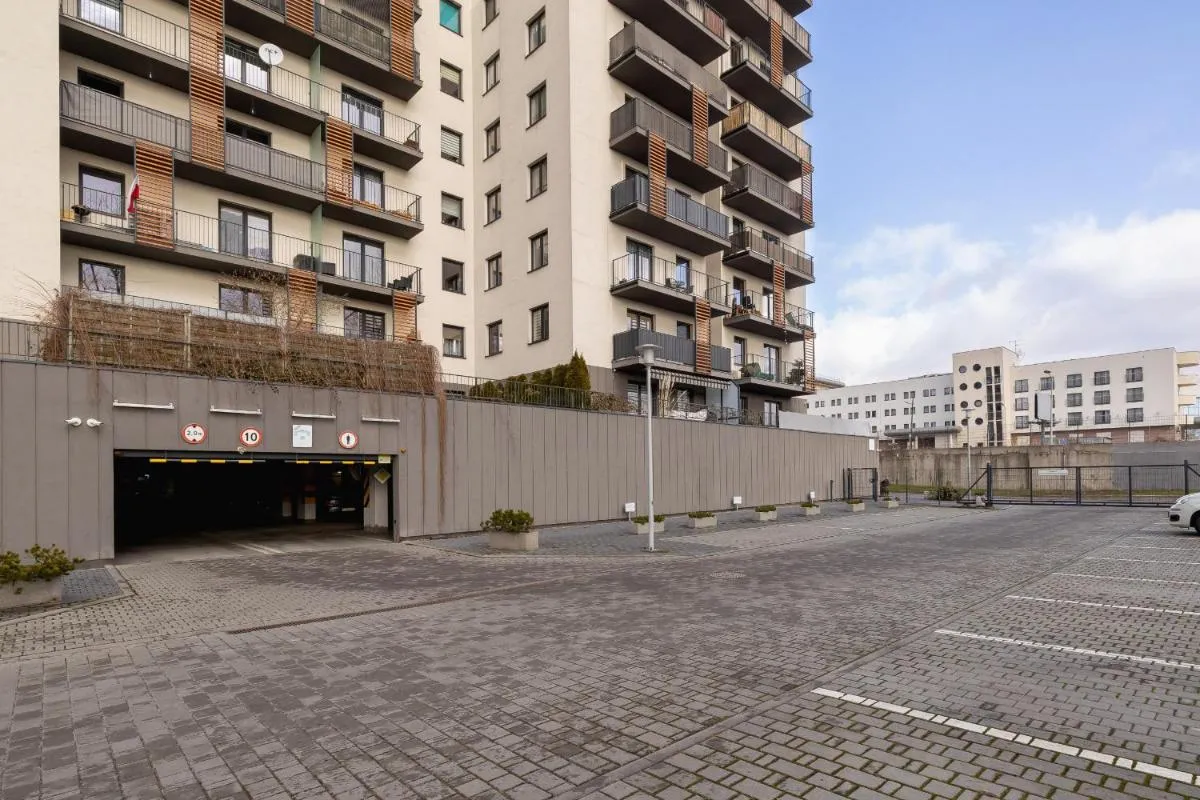 Image 5 of Modern Apartment with Parking in Cracow by Rent like home