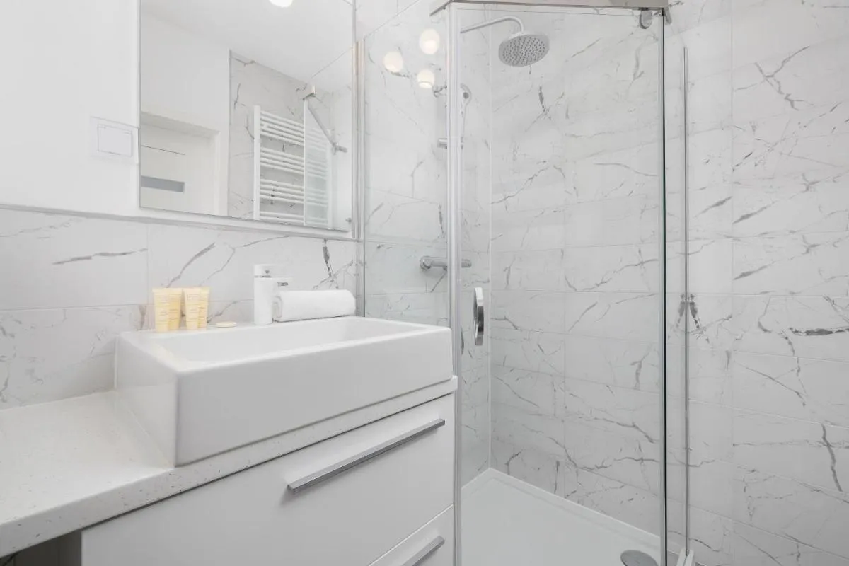 Image 3 of Modern Apartment with Parking near Tauron Arena Kraków by Noclegi Renters