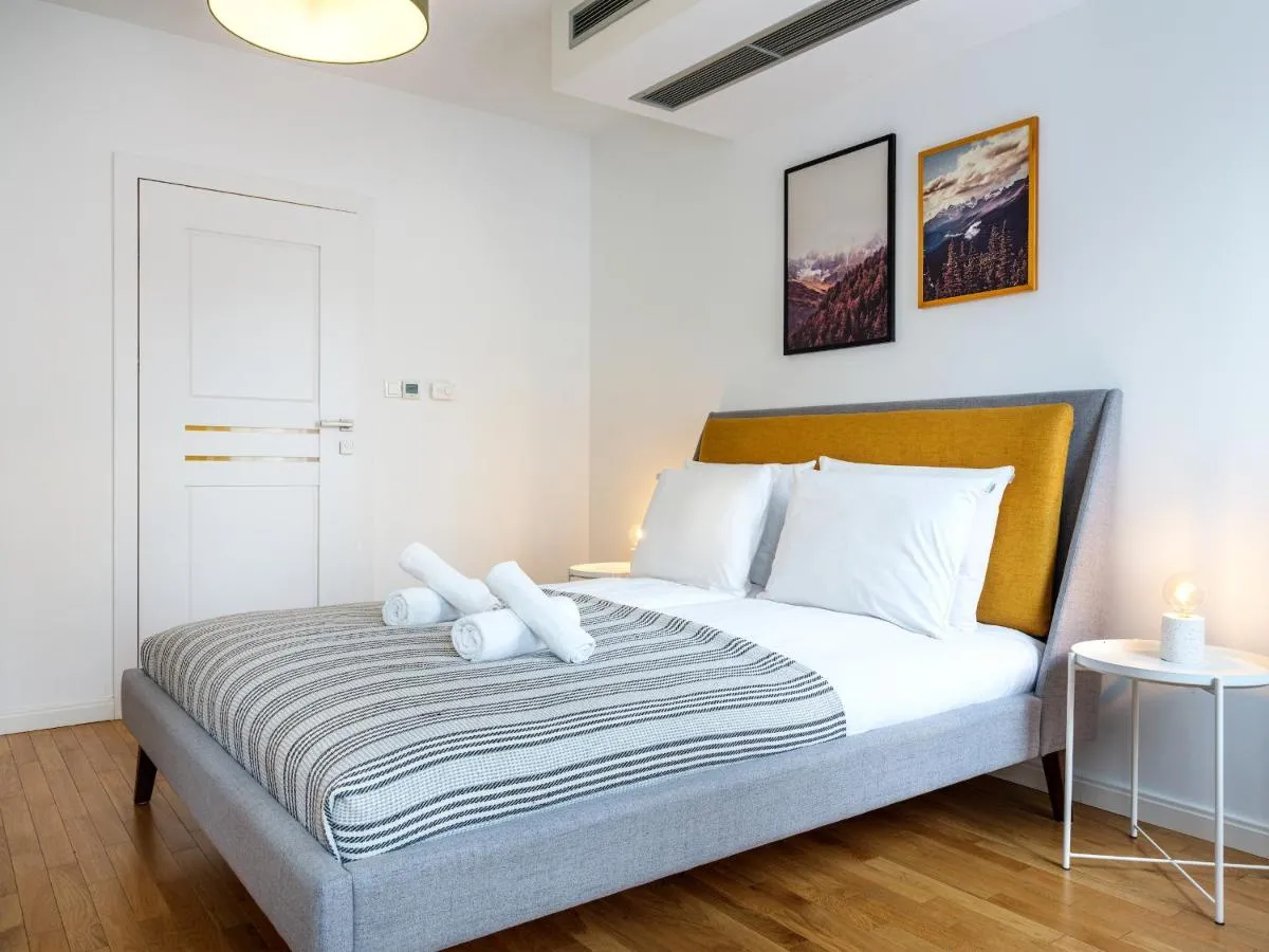 Image 6 of Modern Central Apartment w. parking by Tyzenhauz