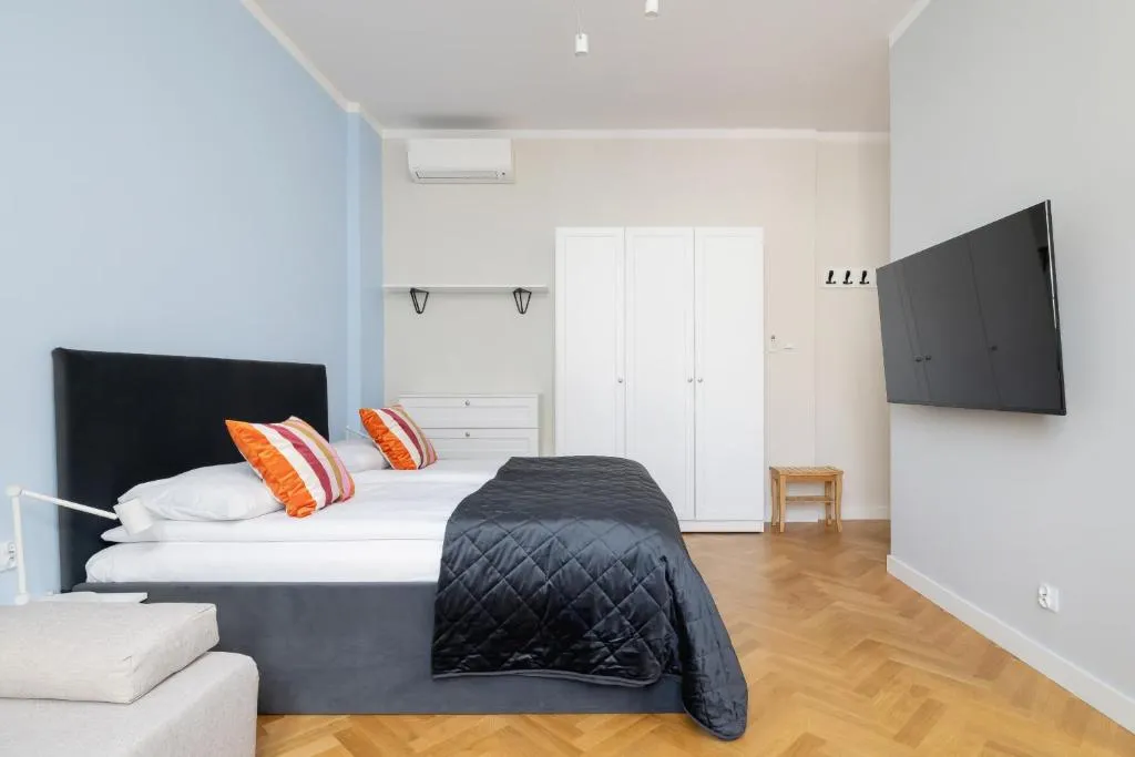 Image of Modern Studio Kazimierz for 4 Guests only 1 km to Wawel Castle by Noclegi Renters