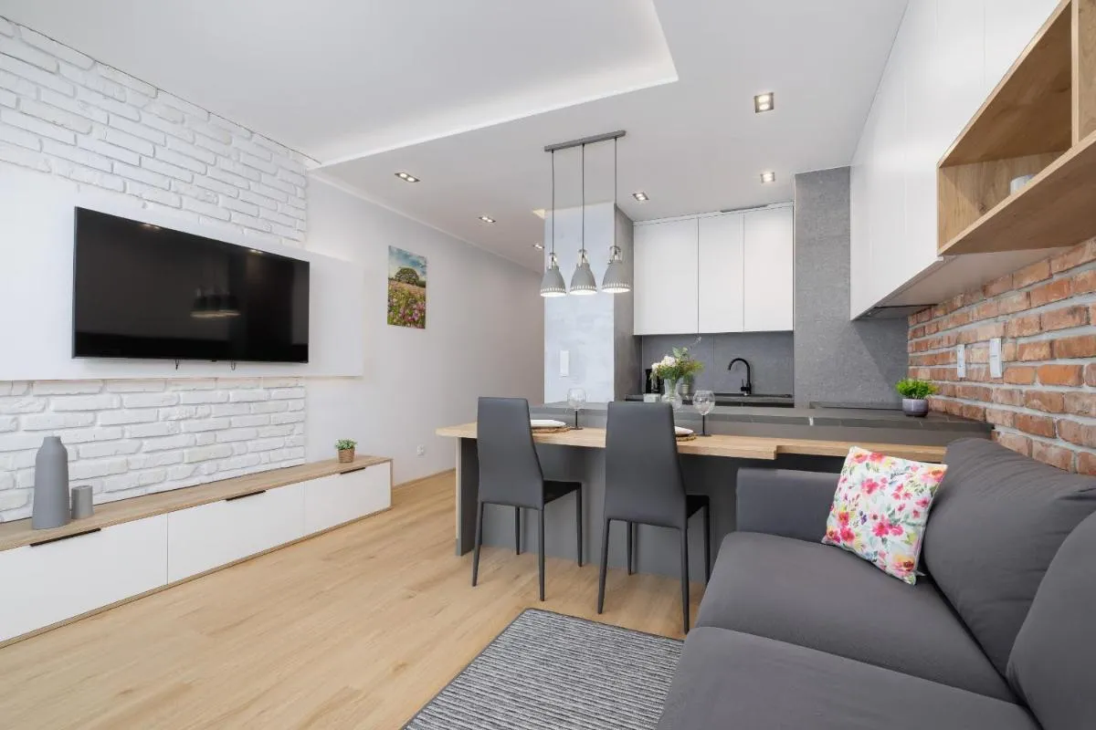 Image 1 of Mogilska Studio with Parking near Tauron Arena Krakow by Noclegi Renters