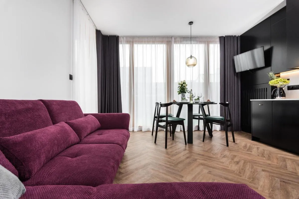 Image 4 of Moss Apartment