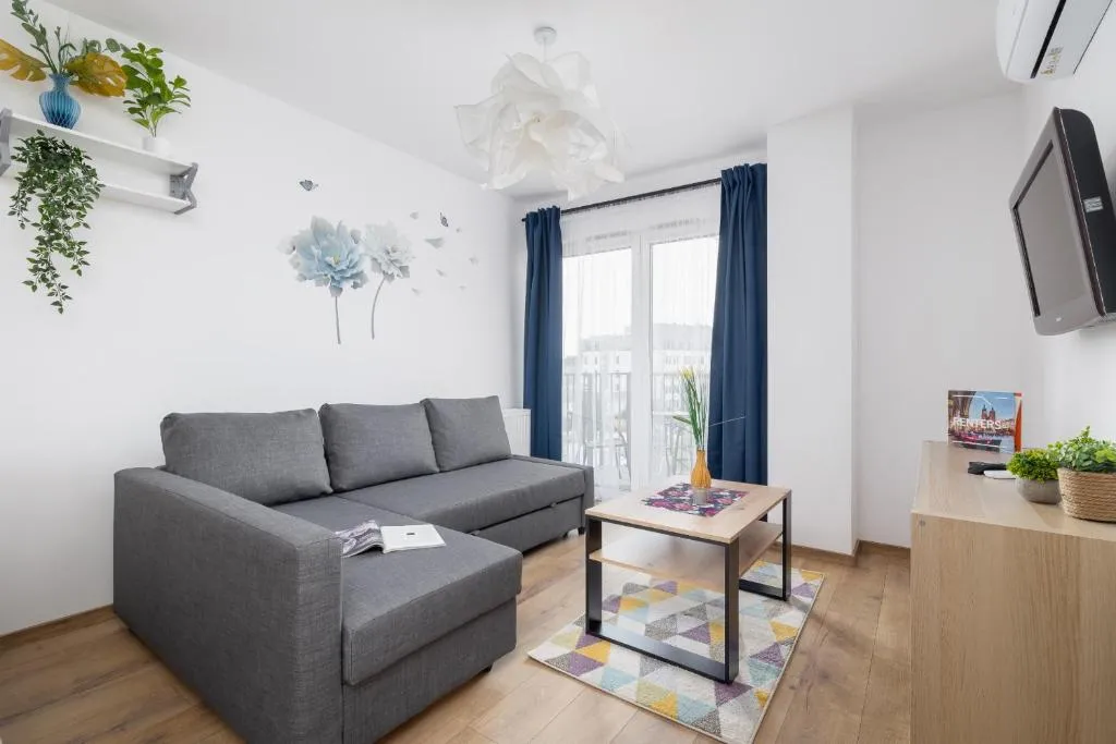 Image of Nowoczesny Apartament w Krakowie z Klimatyzacją i Parkingiem by Noclegi Renters