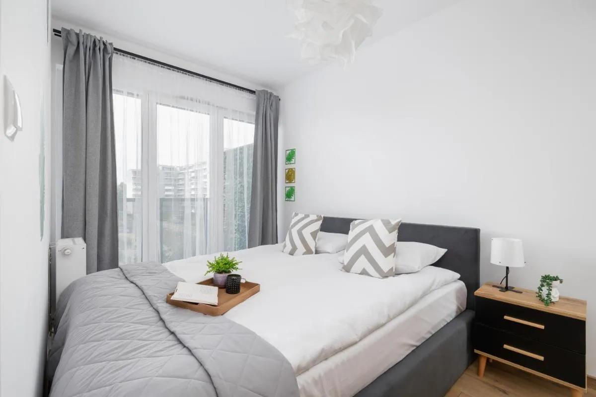 Image 1 of Nowoczesny Apartament w Krakowie z Klimatyzacją i Parkingiem by Noclegi Renters