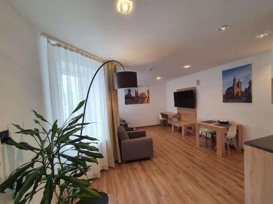 Image 4 of Old Town Apartments – B12