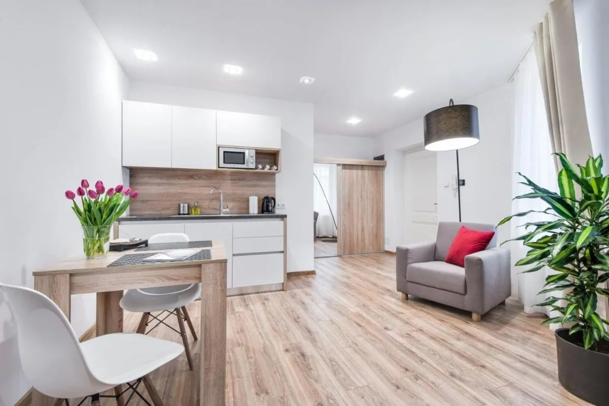 Image 2 of Old Town Apartments – B12