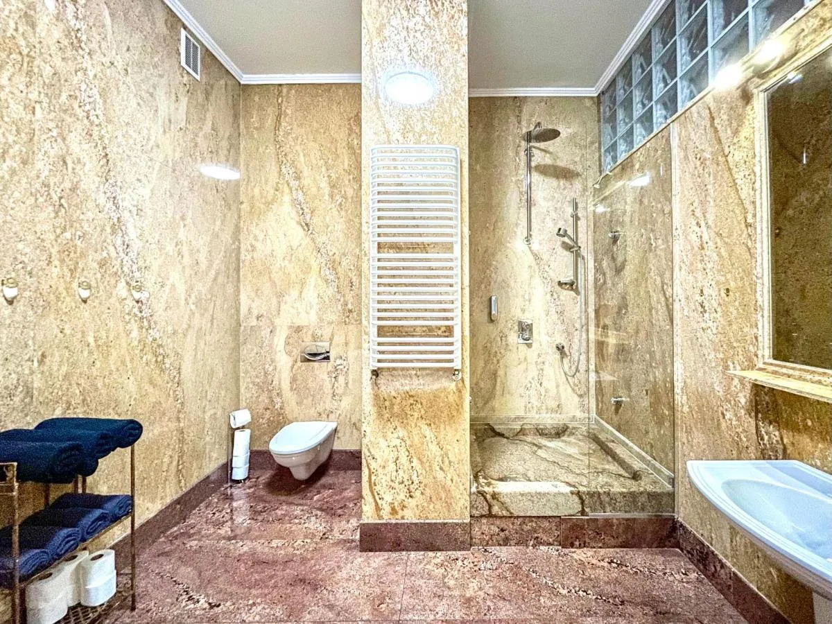 Image 2 of Old Town Cracow – Unique Apartment Euphorie
