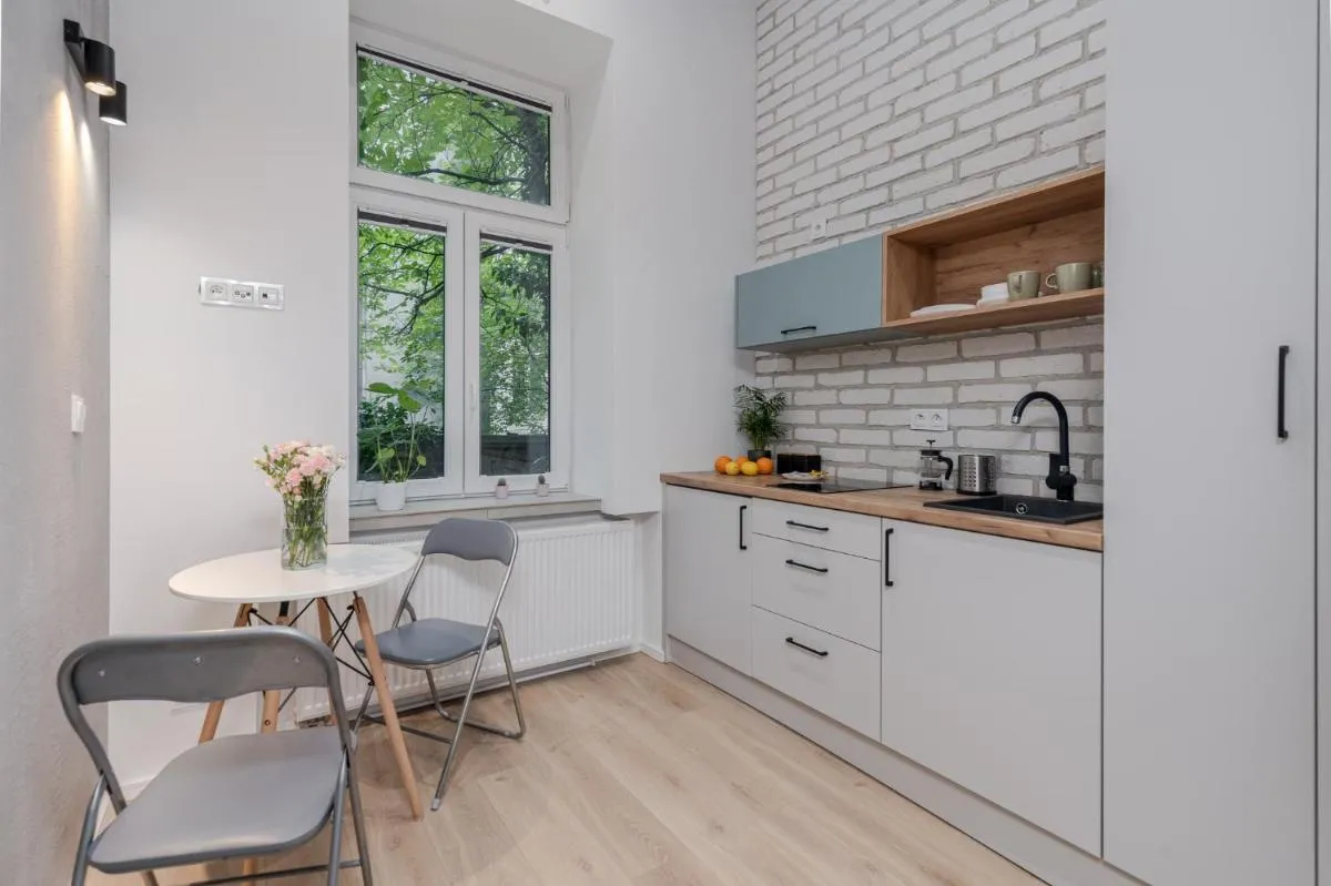 Image 3 of Parkside Fresh Apartments – Old Town Guesthouse – by Upstairs