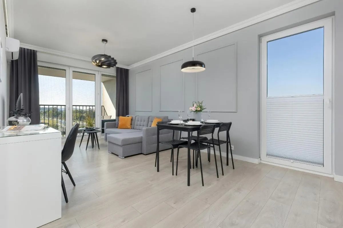 Image 6 of Podgórze Lipska Pet-friendly Apartment with Balcony and Parking by Renters Prestige