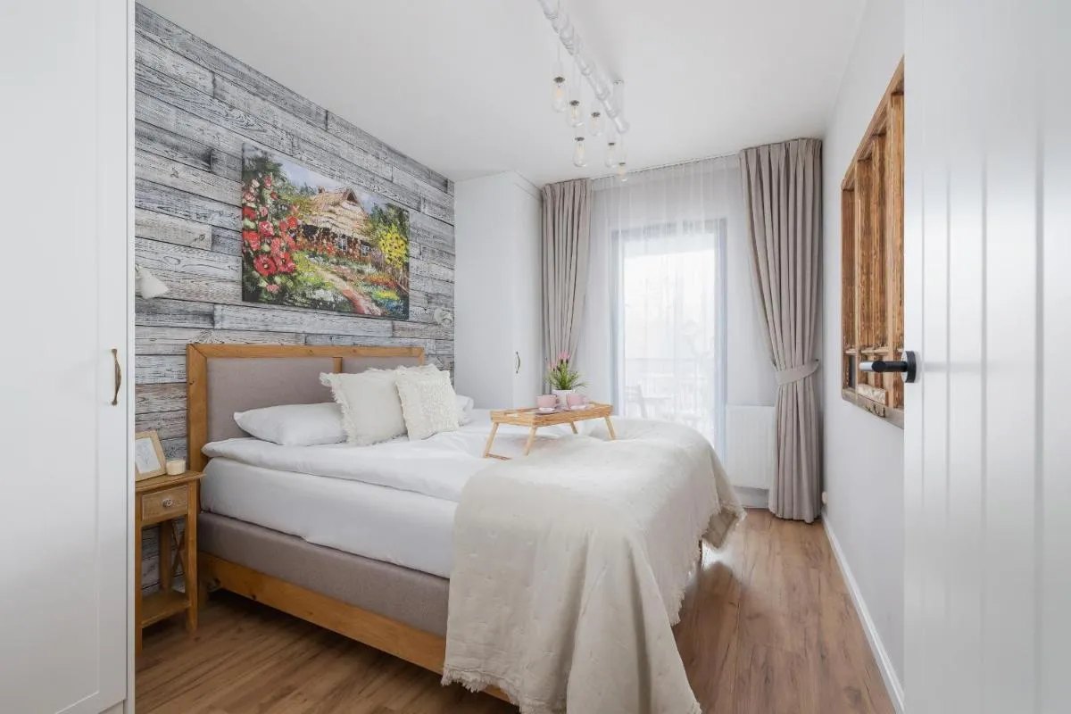 Image 1 of Prandoty Beautiful Apartment with Balcony Cracow by Renters Prestige