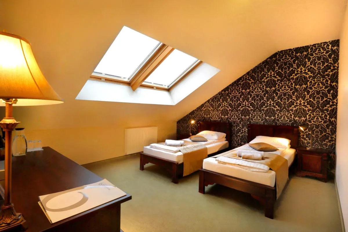 Image 6 of Residence 9