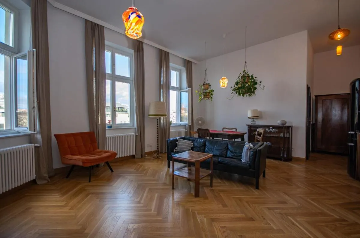 Image 1 of Royal Wawel View & Old Town – InPoint