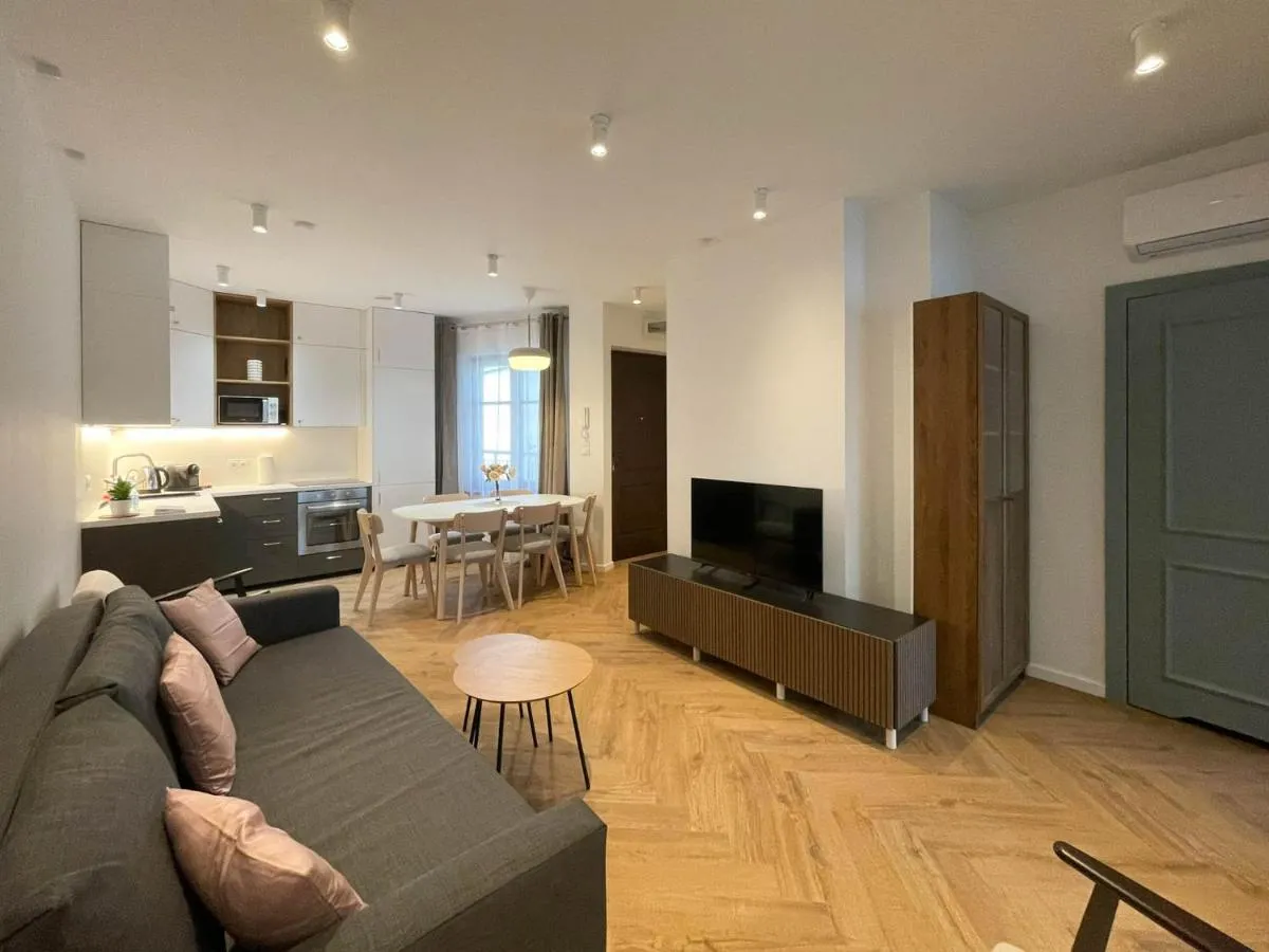 Image 4 of S45 APT by PROMODERO