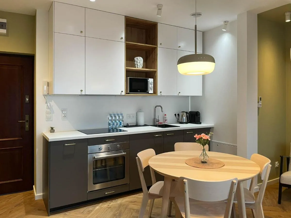 Image 3 of S45 APT by PROMODERO