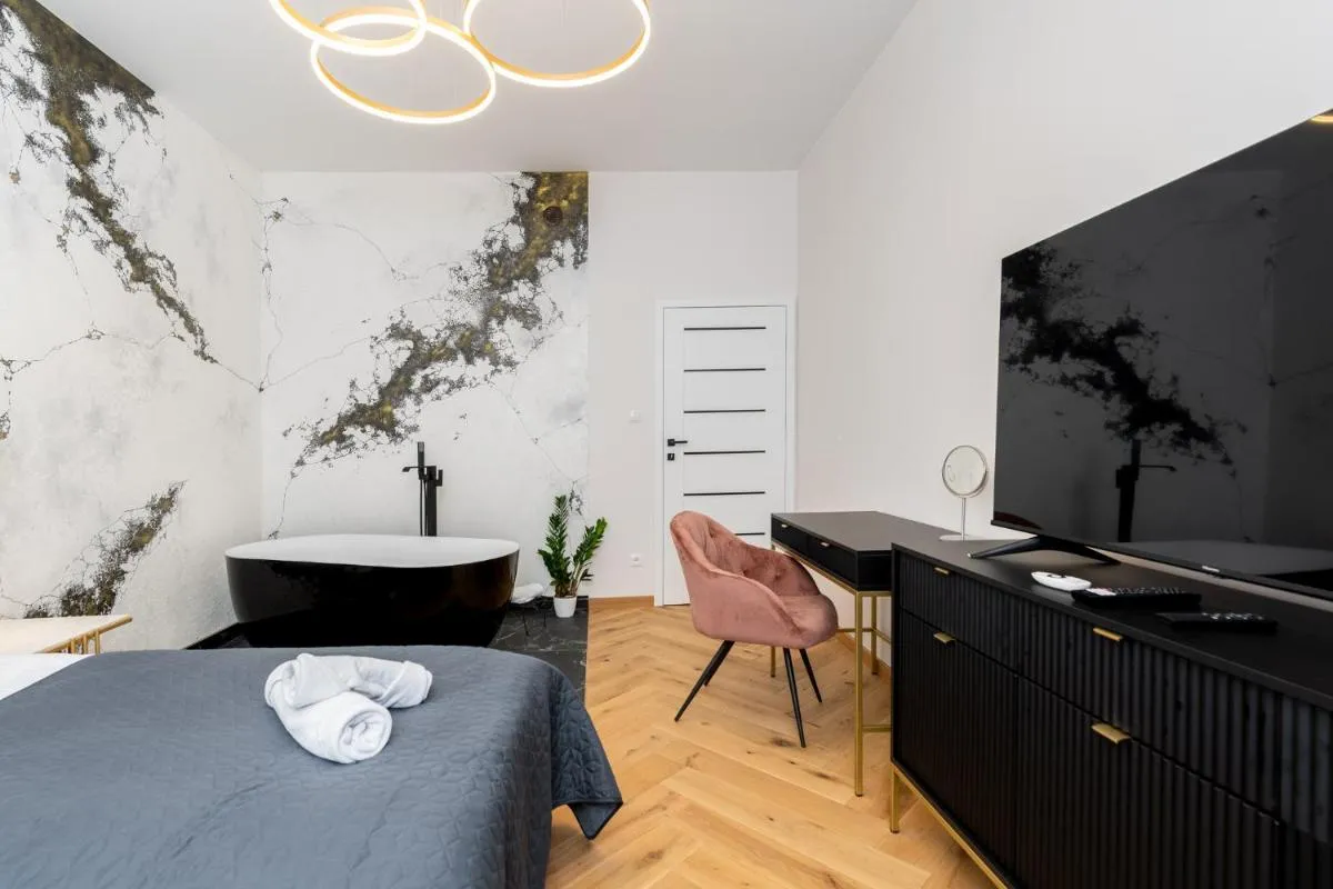 Image 4 of SPA bedrooms with Sauna&Bath and Free Parking