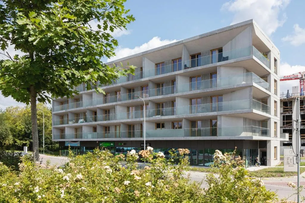 Image of Solaris Park Apartment Tauron Arena by Renters Prestige