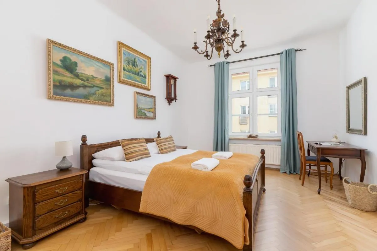Image 1 of Spacious Retro Apartment in the Center of Cracow by Noclegi Renters