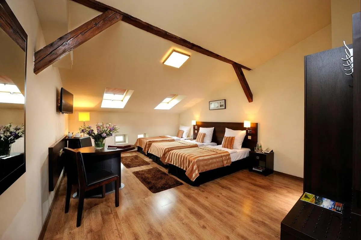Image 2 of Spatz Aparthotel