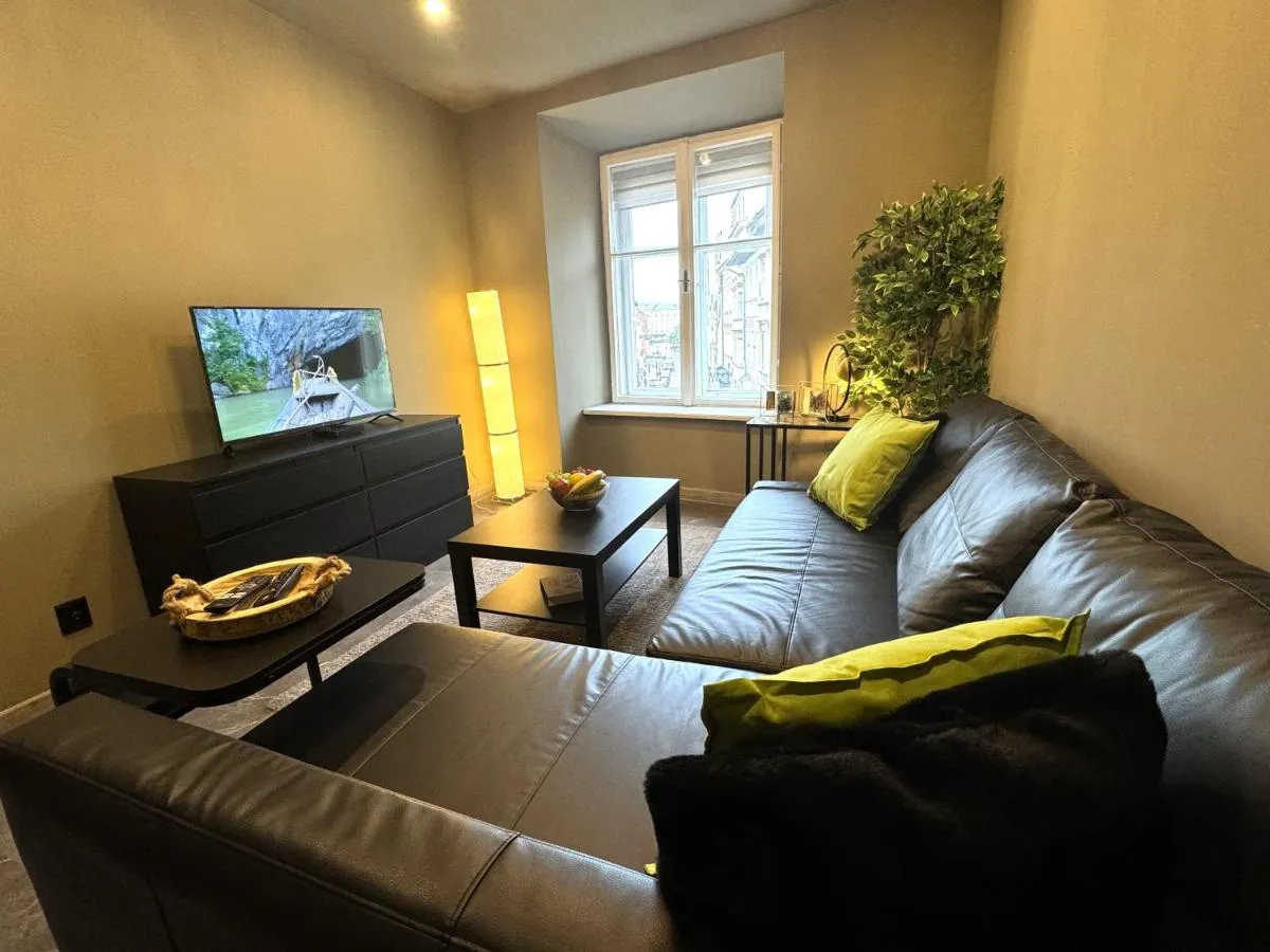 Image 1 of Studio Flat With a View