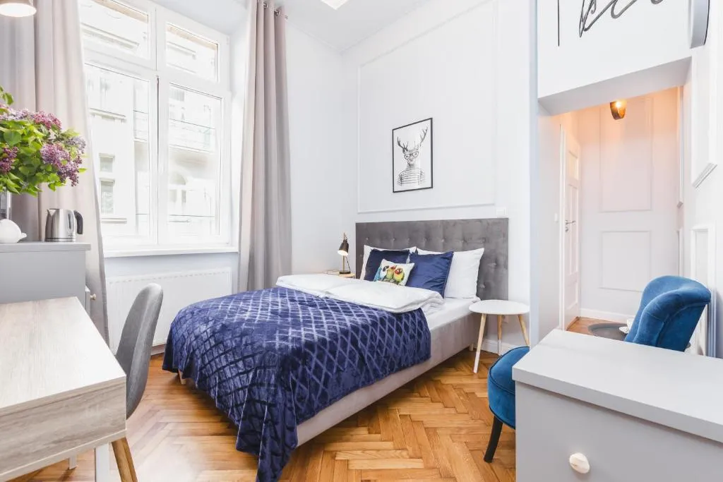 Image of Traveler’s Best Choice – Old Town Guesthouse – by Upstairs