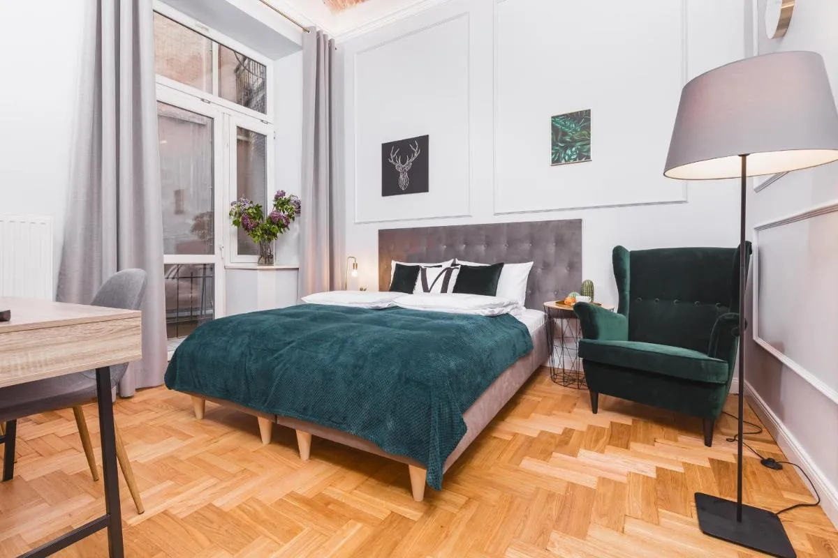 Image 6 of Traveler’s Best Choice – Old Town Guesthouse – by Upstairs
