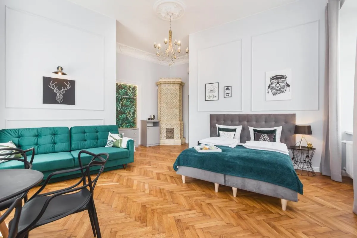 Image 1 of Traveler’s Best Choice – Old Town Guesthouse – by Upstairs