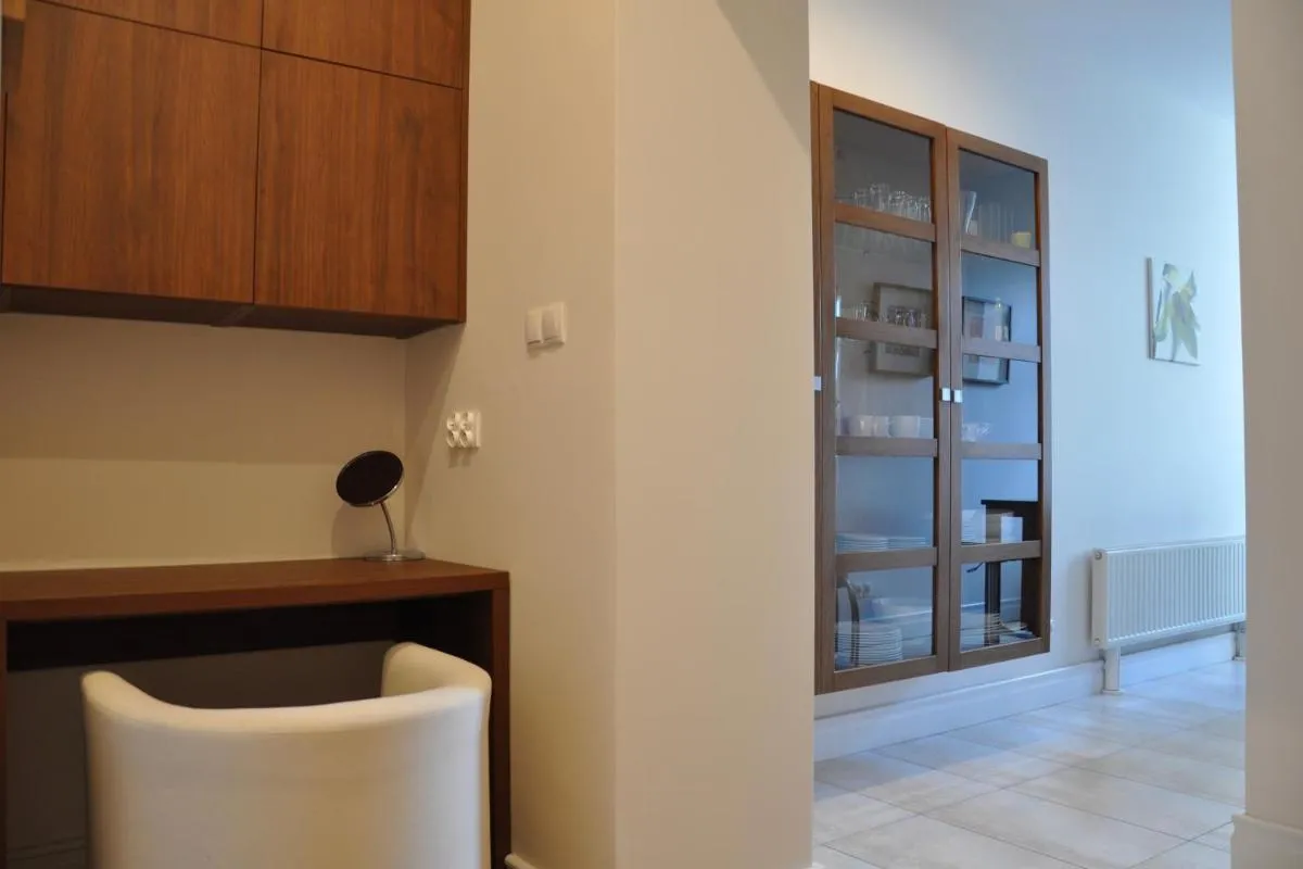 Image 2 of Tresor Barska Apartments