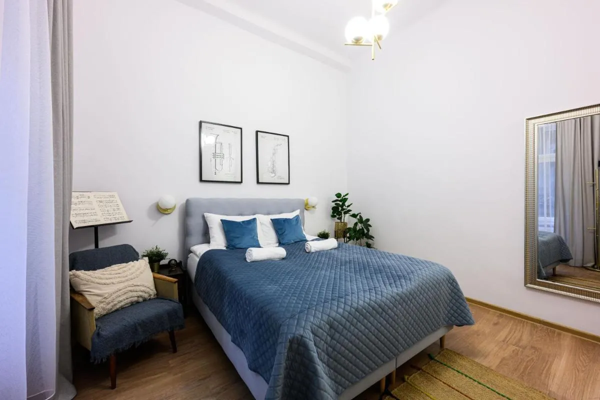 Image 5 of Unique Style Apartments Old Town – 25 min from the airport – by Homelike Krakow