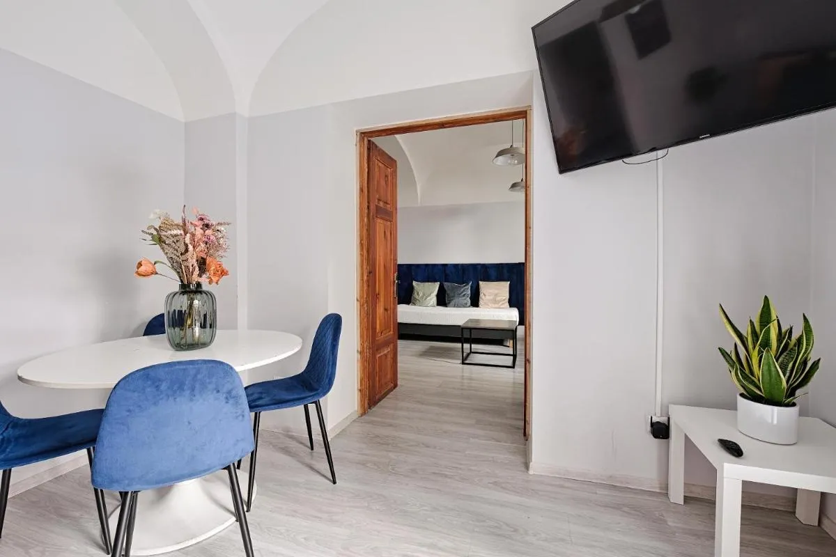 Image 2 of Urban Nest Apartments Party Szewska21