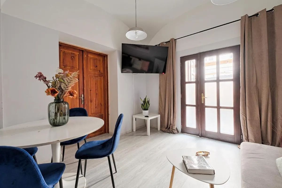 Image 3 of Urban Nest Apartments Party Szewska21