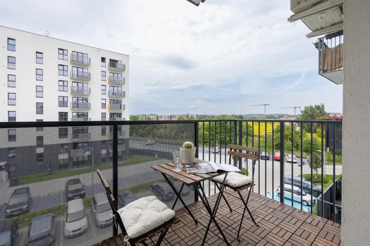 Image 4 of Vetulaniego Apartment with Air Conditioning & Parking by Renters Prestige
