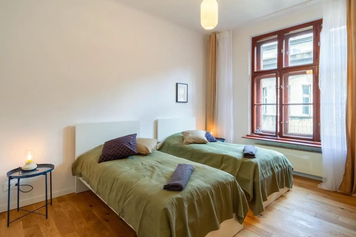 Image 1 of Vintage Charm,3 Bedrooms,Old Town
