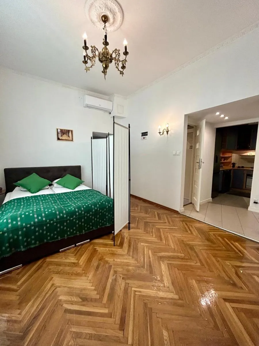 Image 5 of Vintage Senacka 3 Apartment