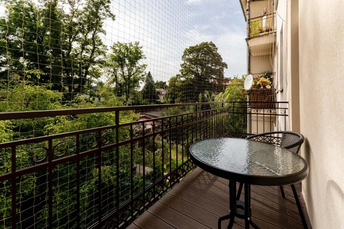 Image 5 of Vistula River Apartment with Mezzanine