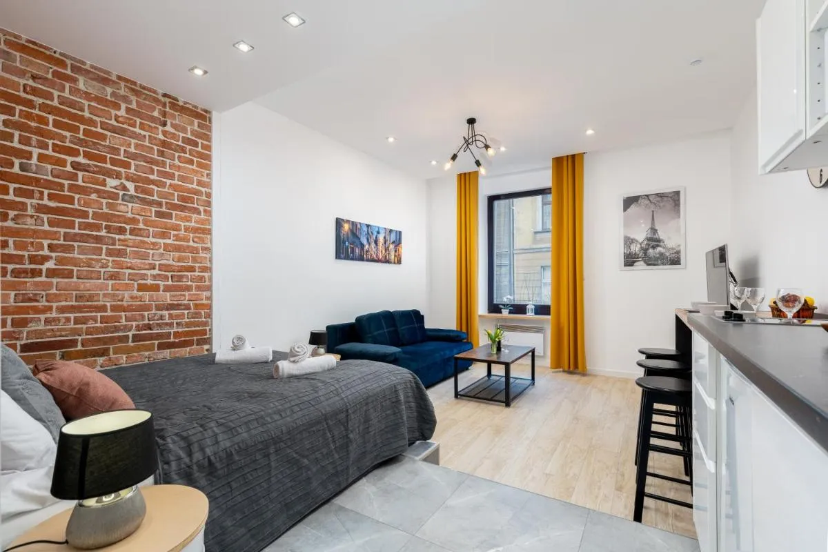 Image 1 of Yellow Window Apartment