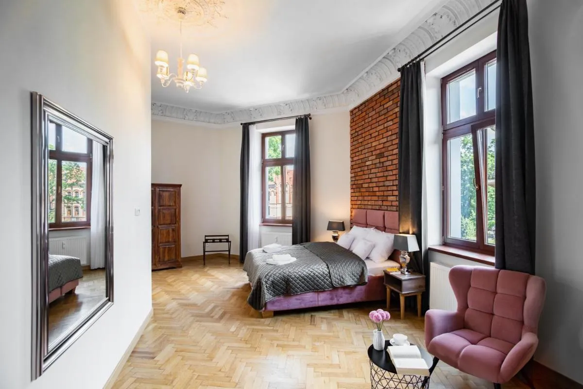 Image 1 of be HAPPY Apartments