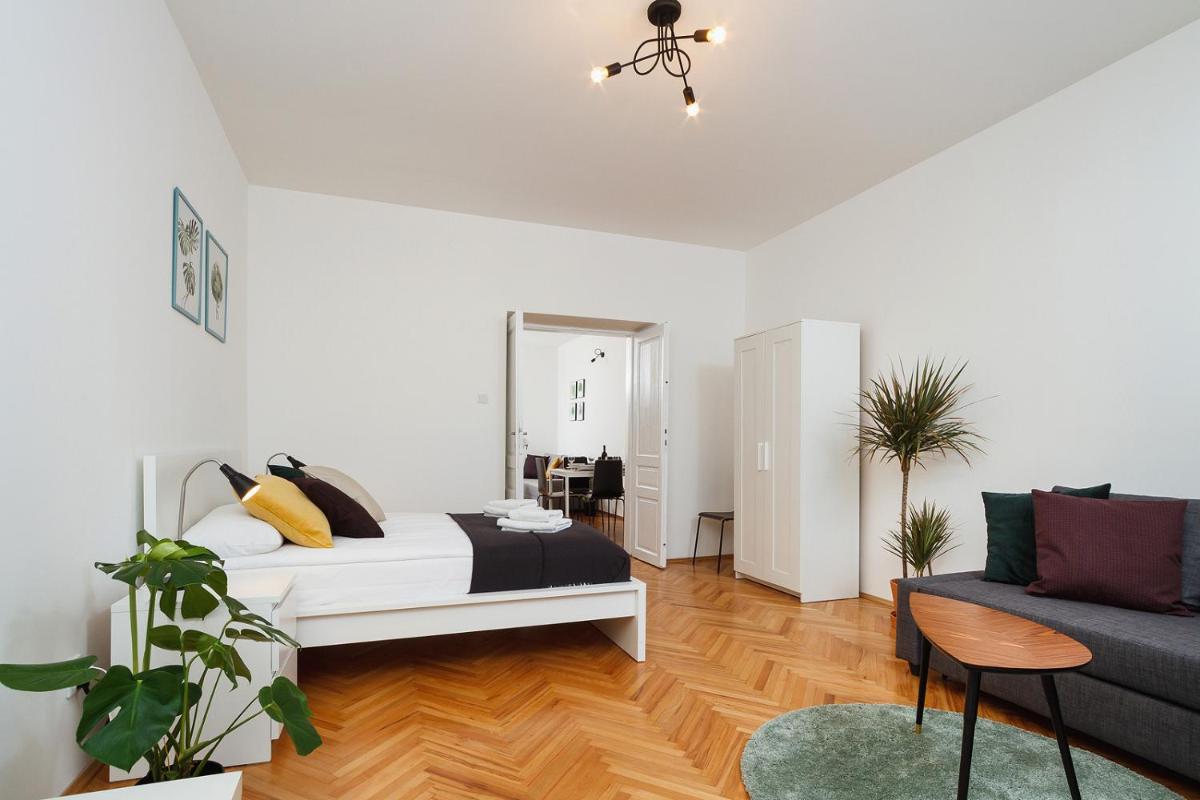 Image 5 of 2 bedroom apartment – Old Town – Zwierzyniecka 8 street
