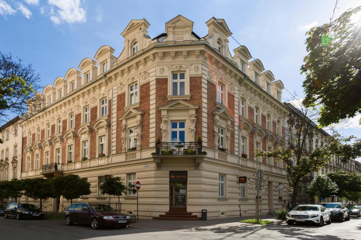 Image 5 of Antique Apartments Old Town