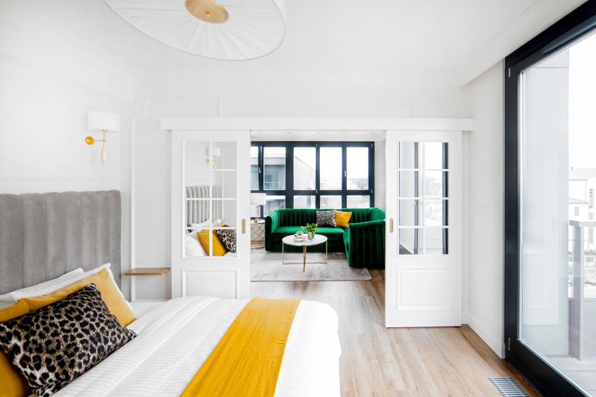Image 1 of Apartament Golden Place 2