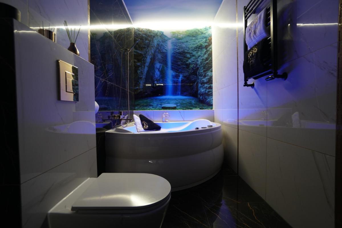 Image 2 of Apartament Lema Versace
