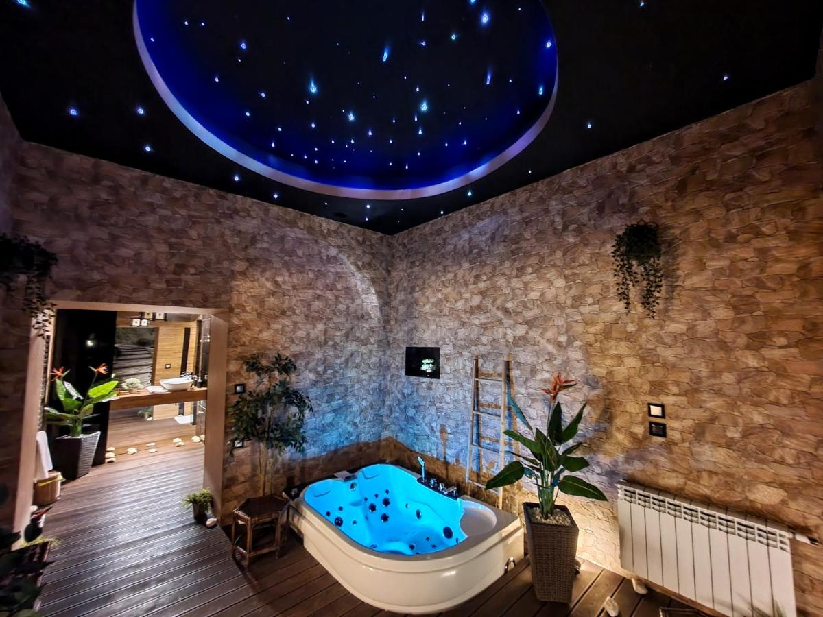 Image 5 of Apartament z jacuzzi Kraków