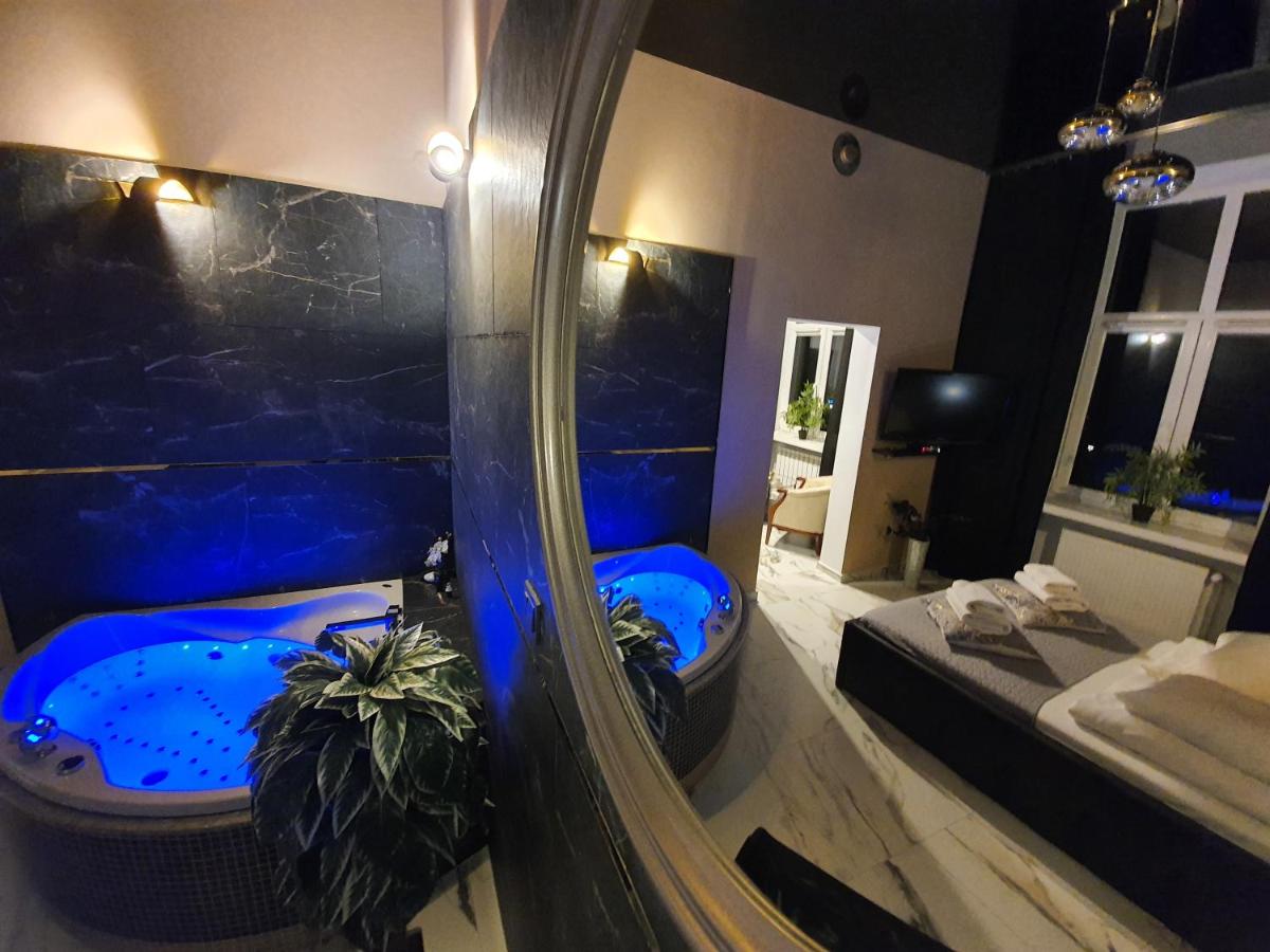 Image 3 of Apartament z jacuzzi Kraków Rynek