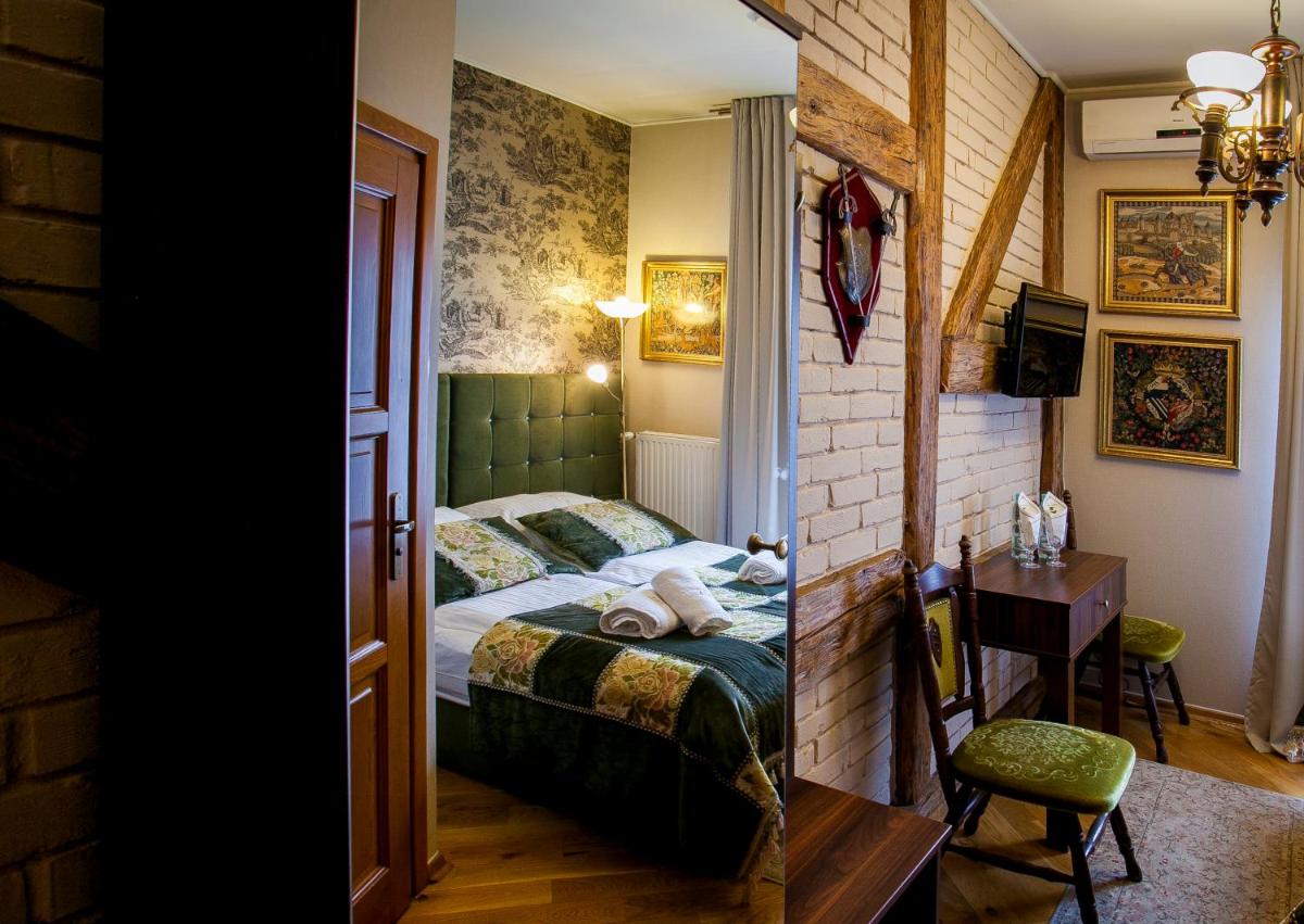 Image 1 of Aparthotel Oberża