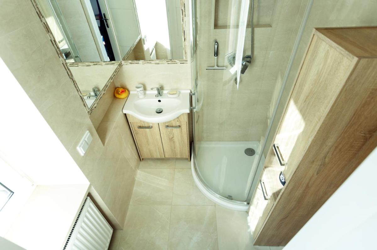 Image 2 of Apartment Cracow