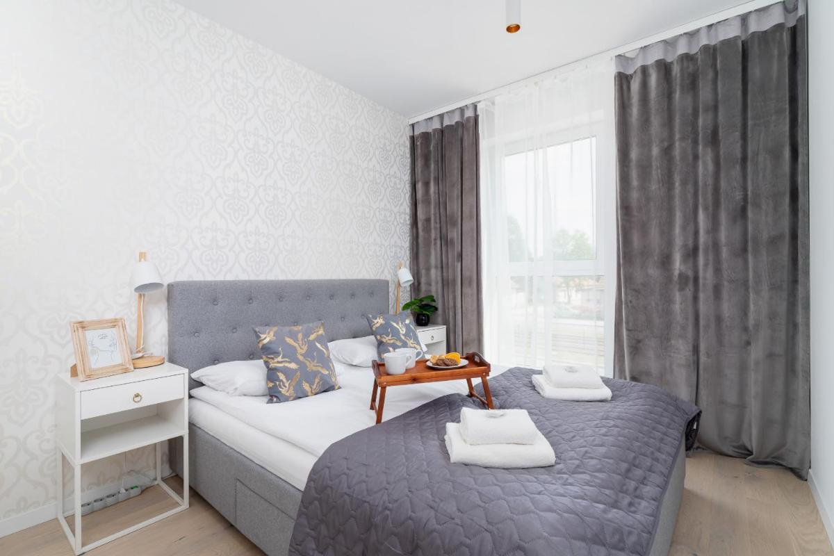 Image 2 of Apartment with Balcony & Parking Mogilska by Renters Prestige
