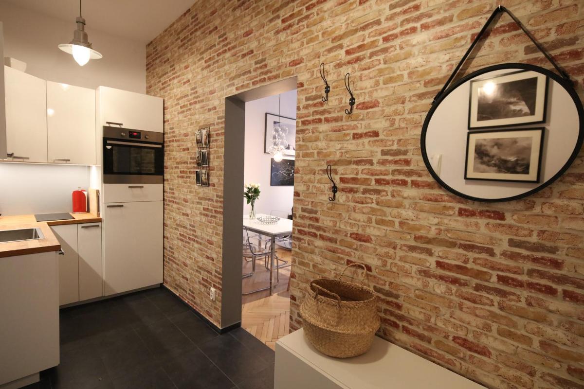 Image 3 of BRACKA 15 – Main Square Apartments by MINT APARTMENT